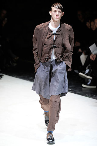 Comme des Garcons / - 2010-2011